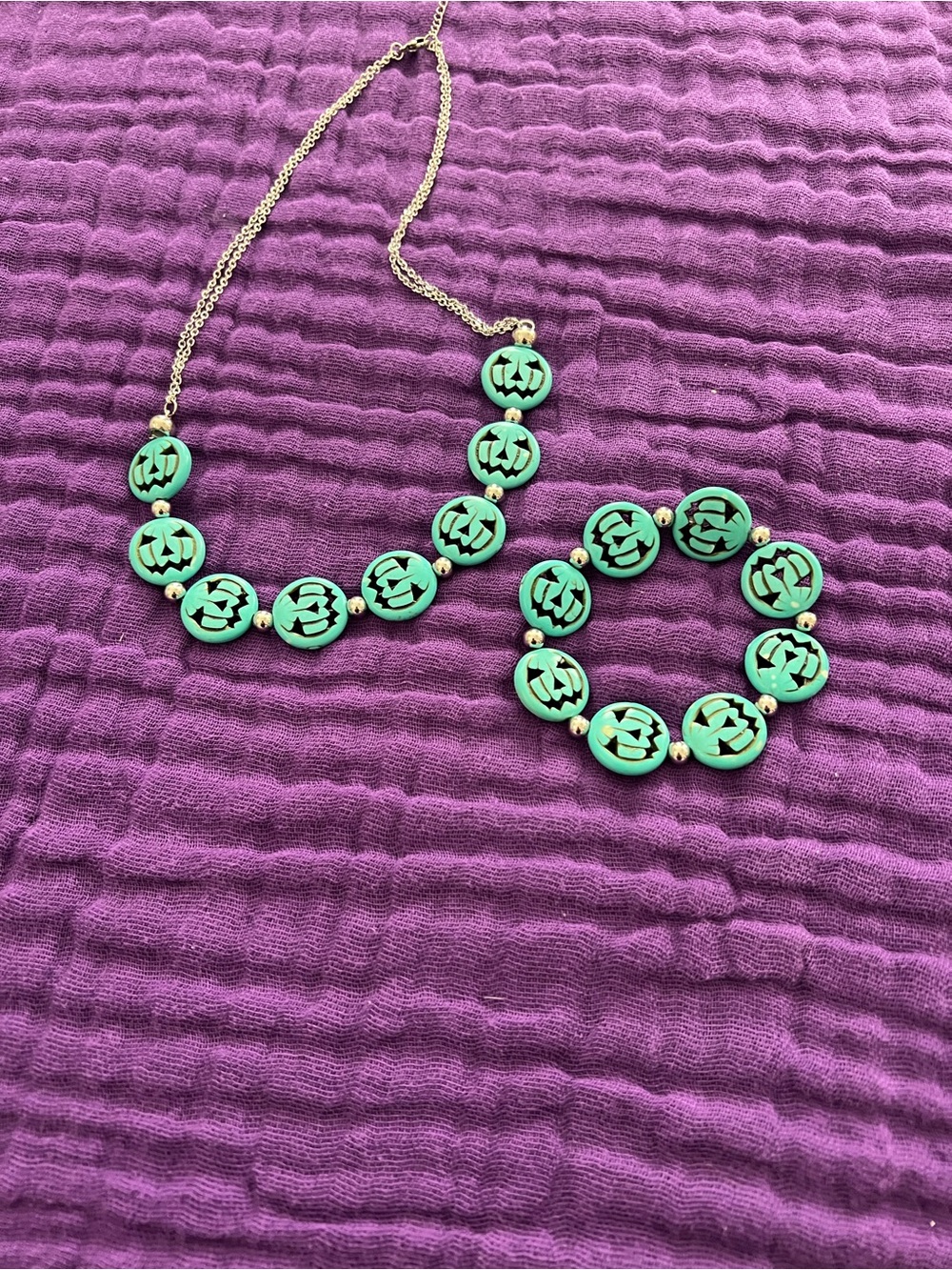 Turquoise Beaded Jack-O-Lantern Necklace and Bracelet Set